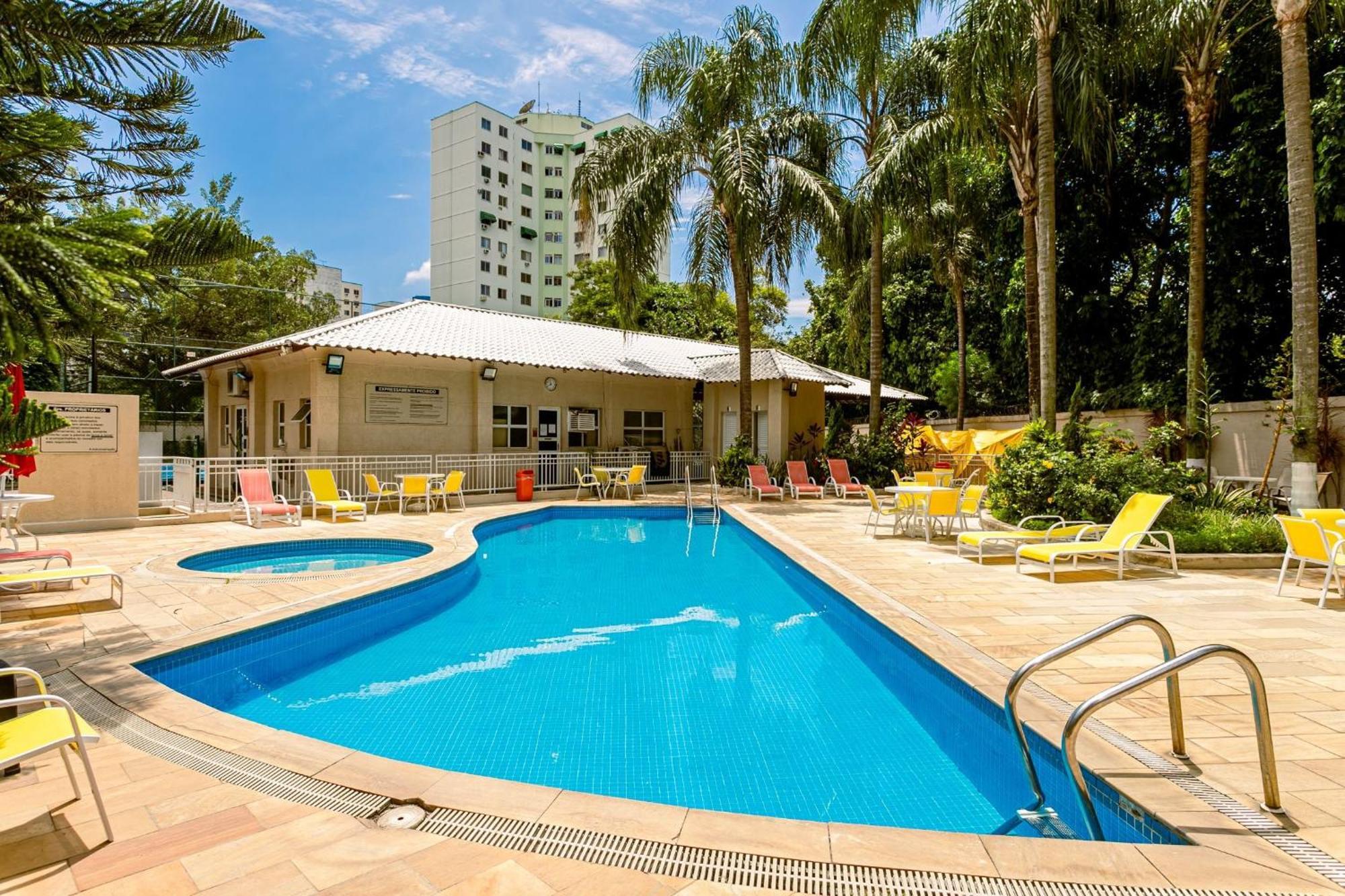 Apartment Riocentro - 4 Hospedes, Piscina E Conforto *