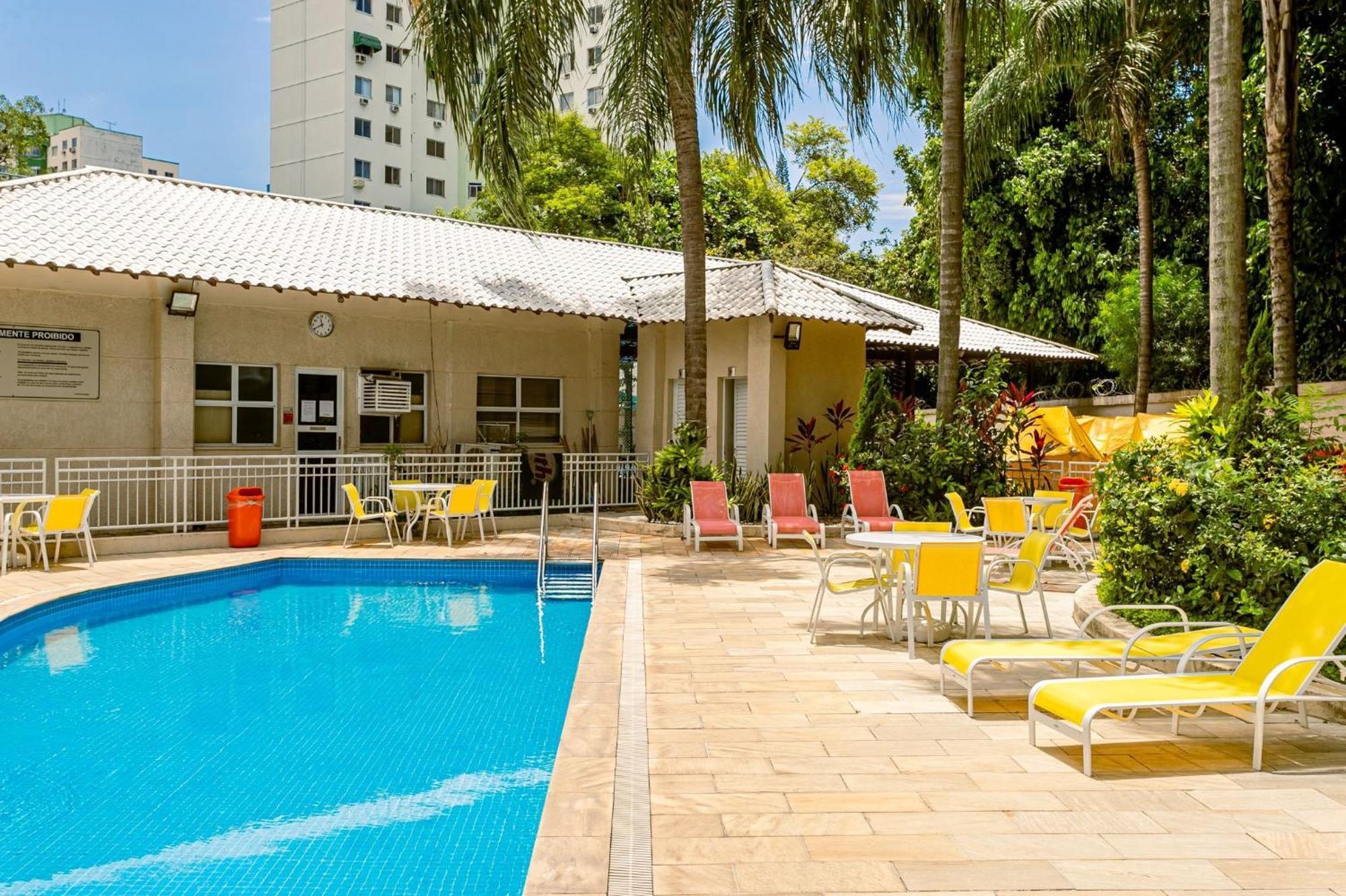 Apartment Riocentro - 4 Hospedes, Piscina E Conforto *